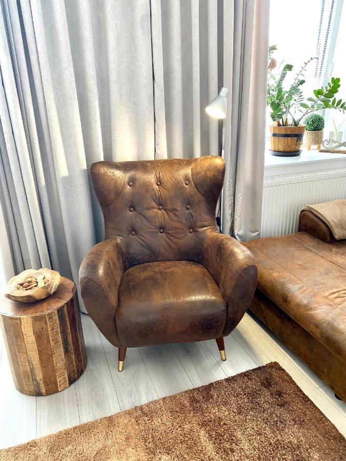 Premium Apartment Centrum Poprad Buitenkant foto